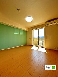 コートジュネスＢ 102 1階ワンルームのリビング/ダイニング