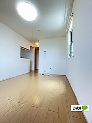 ラポール西庄 201 2階1LDKのリビング/ダイニング