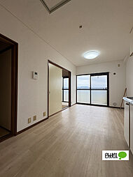 VIASACRA岩出 607 6階3DKのリビング/ダイニング