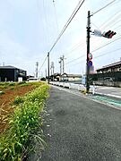 前面道路含む現地写真