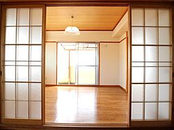居間