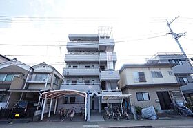 第6井上マンション 301 号室 ｜ 愛媛県松山市新立町（賃貸マンション1K・3階・24.00㎡） その1