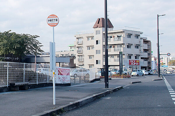 画像15:小坂三丁目 バス停