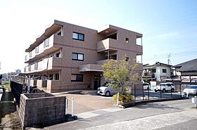 ブライムアヴェニール 303 号室 ｜ 愛媛県松山市古川北1丁目（賃貸マンション2LDK・3階・57.00㎡） その1