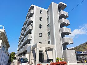 グランデ・ピアッツァ 109 号室 ｜ 愛媛県松山市北吉田町（賃貸マンション1R・1階・33.03㎡） その1