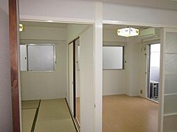 居間