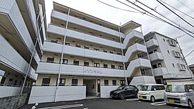 メゾン中村2 301 号室 ｜ 愛媛県松山市中村4丁目（賃貸マンション1K・3階・23.49㎡） その1