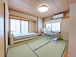 居間