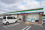 ファミリーマート 松山東石井店