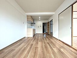 エステートシン 301 号室