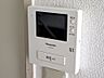 玄関：TVモニターホン
