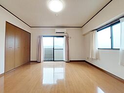 キャッスル千舟 705 号室 7階1DKのリビング/ダイニング