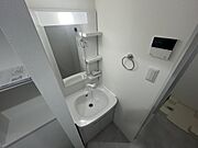 シャワー付洗面化粧台