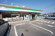 ファミリーマート東温市北方店