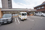 セブン-イレブン 松山大学前店