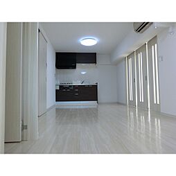 シーパレス出島 3LDKのリビング/ダイニング