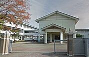 小学校「東松山市立松山第一小学校まで1039m」