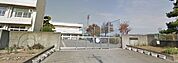 中学校「東松山市立東中学校まで624m」