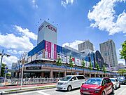 商業施設も充実