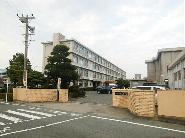 画像22:浜松市立天竜中学校（840m）