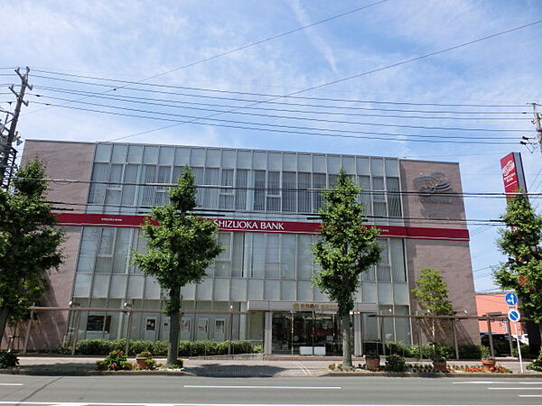 画像19:静岡銀行成子支店（152m）
