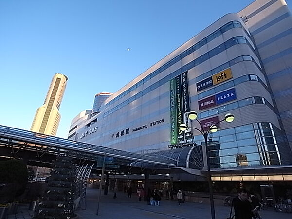 画像20:JR浜松駅（359m）