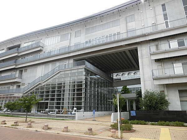 画像23:静岡文化芸術大学図書館情報センター（395m）