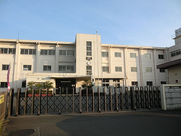 画像17:掛川市立西山口小学校（1936m）