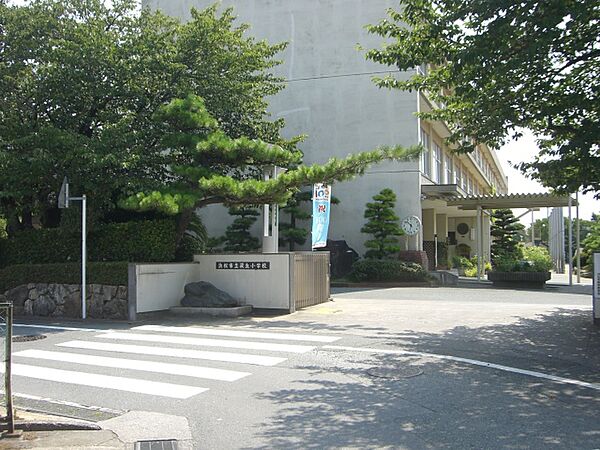 画像19:浜松市立萩丘小学校（849m）