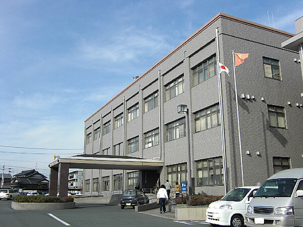 画像13:磐田警察署（457m）