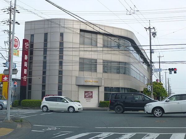 画像16:静岡銀行 磐田支店（100m）