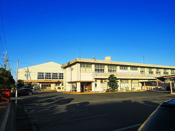 画像19:浜松市立北浜東小学校（711m）