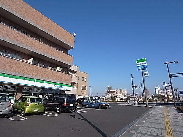 画像18:ファミリーマート 浜松中央三丁目店（416m）