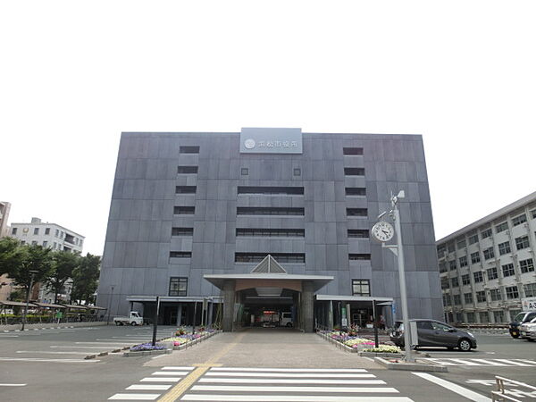画像23:浜松市役所・中区役所（553m）