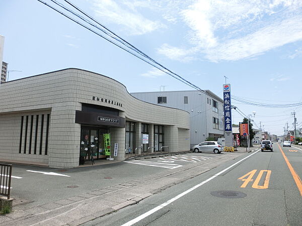 画像23:浜松いわた信用金庫上島支店（688m）
