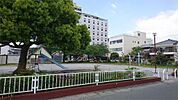 駅南公園（505m）