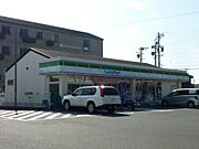 ファミリーマート浜松志都呂店まで213m