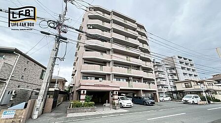 ☆スーパーまで徒歩1分のマンション☆