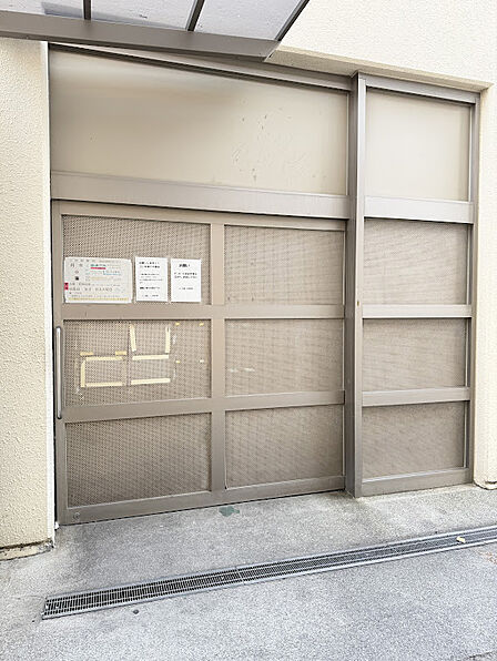 ゴミステーション