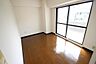 リビング/ダイニング：※別部屋の写真です