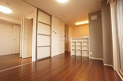 シャルマン女池上山 301 3階1LDKのリビング/ダイニング