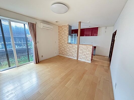 リビング/ダイニング 東区物見山4丁目中古住宅