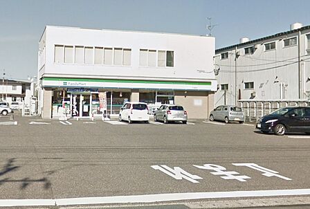 ファミリーマート 新潟鐙西店(331m)