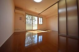 エミナンスII 202 2階1LDKのリビング/ダイニング