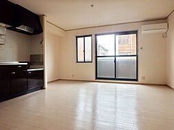 ブランドール横川 202 2階2LDKのリビング/ダイニング