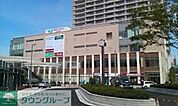 越谷ツインシティ 徒歩7分。ショッピングセンター 530m