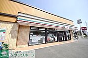 セブンイレブン草加西町店 徒歩7分。 490m