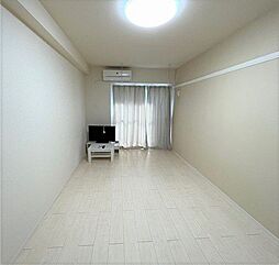 クレイノルナ　ルミエール三郷 110 1階1Kのリビング/ダイニング