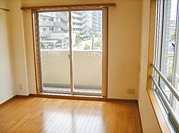 ＴＫフラッツ草加 207 2階1Kのリビング/ダイニング