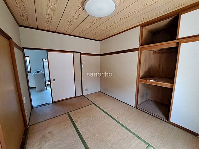 寝室